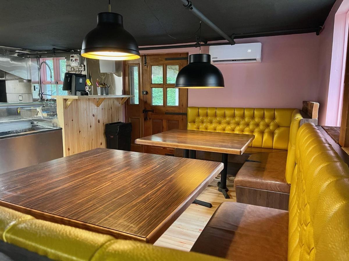 Jaune Hotel-Boutique Saint-Gédéon Eksteriør bilde